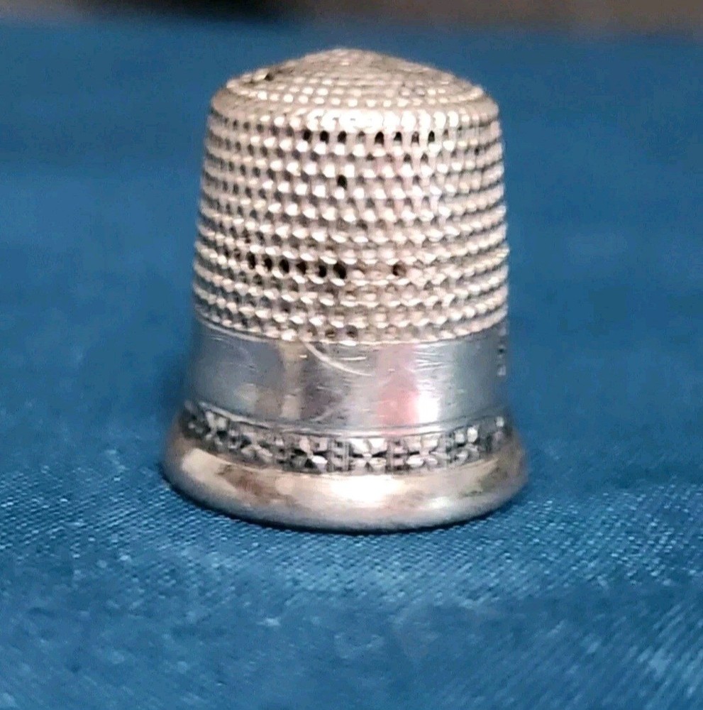 Antique Sterling Silver Thimble Size 9 (Unknown Marker)