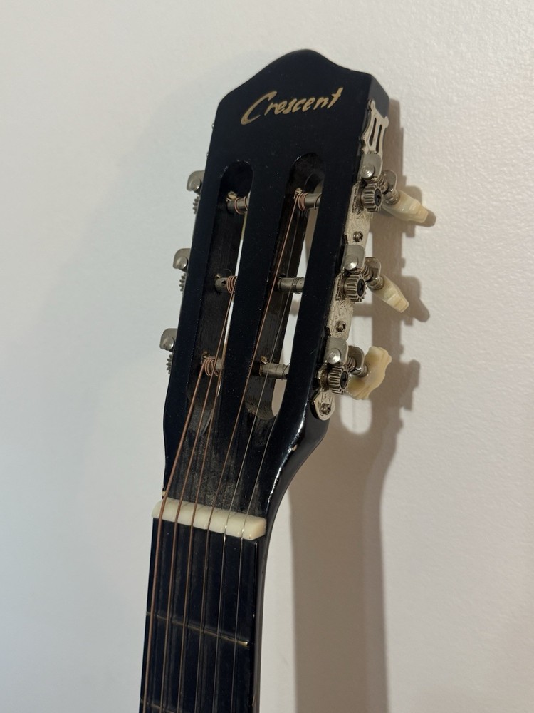 Crescent Classical Guitar 6 String Standard Black