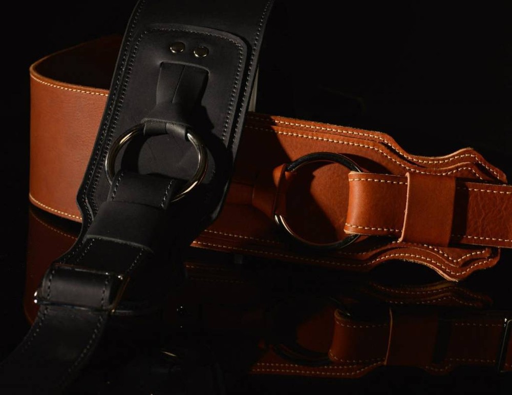 Franklin 3.5" Leather Bass Ring Strap, Cognac