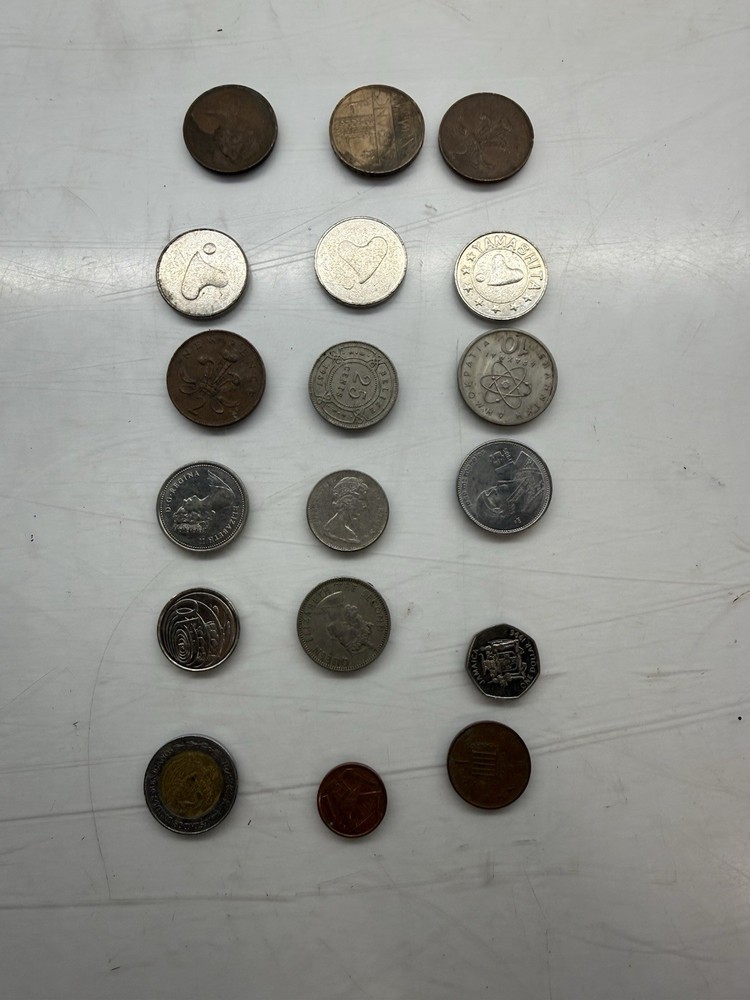 Mixed Coin Lot Includes Japan, Canada Ect.