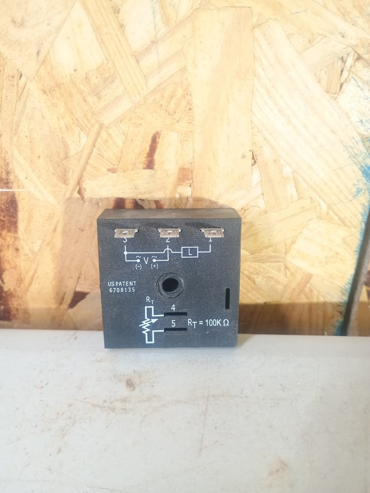 KSD2214M Solid State Timer 4 Min. Time Delay 24 VAC