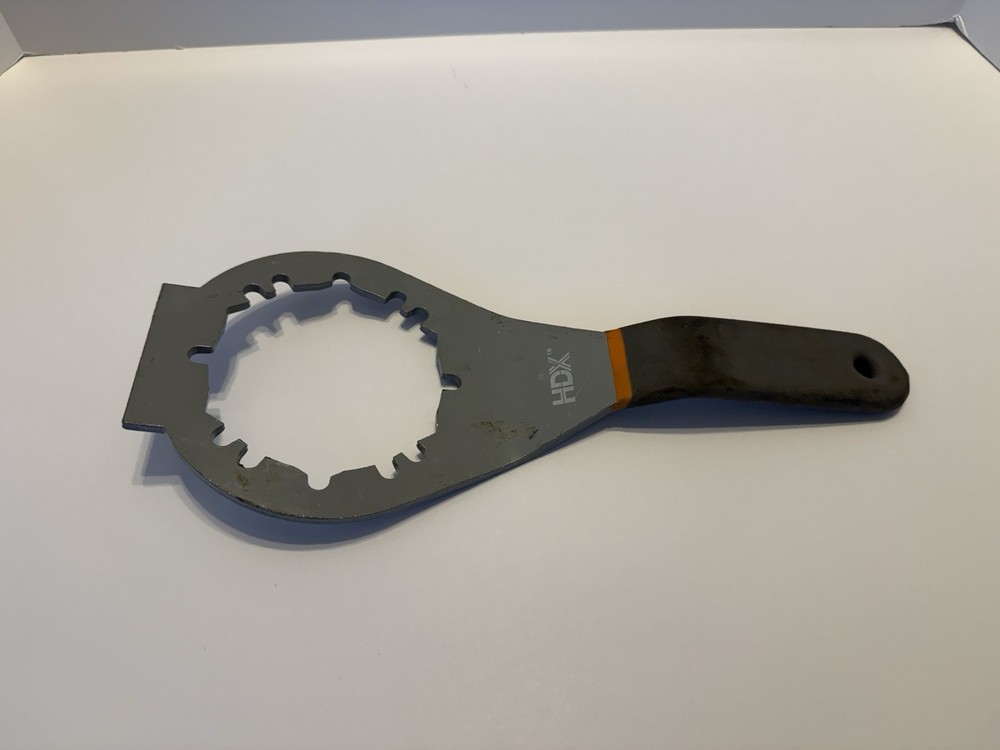 HDX Universal Drain Wrench 6505532 Rubber Coated Handle