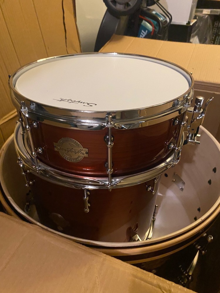 Sawtooth Command Series Drum Shell Pack(missing rack tom)