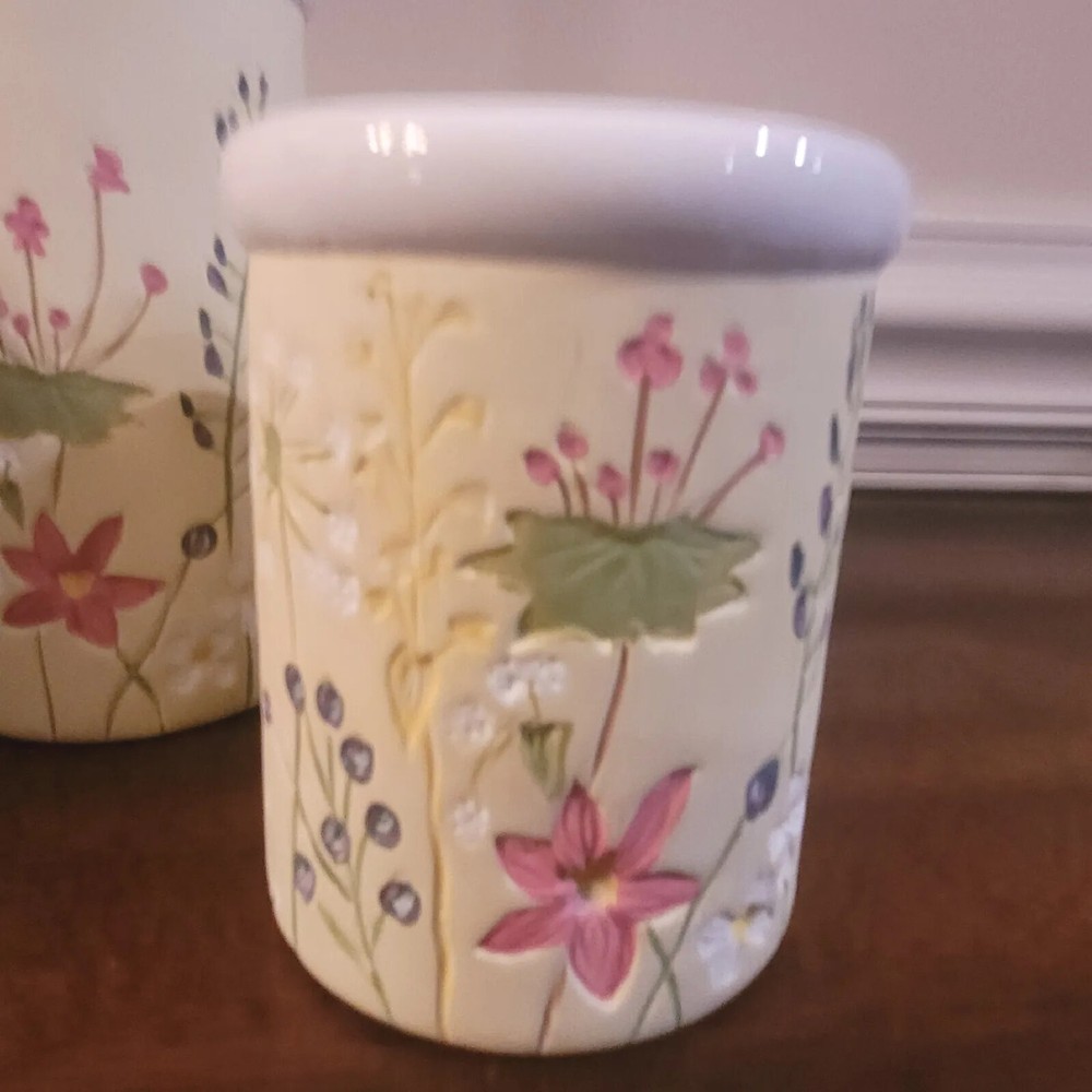 BATHROOM ACCESSORY WILDFLOWER PATCH SET BY EXCELL