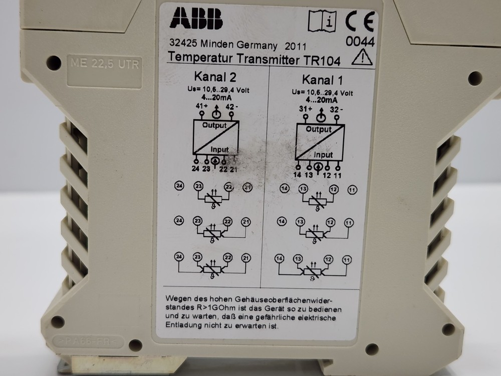 ABB TR104 RAIL MOUNTED TEMPERATURE TRANSMITTER