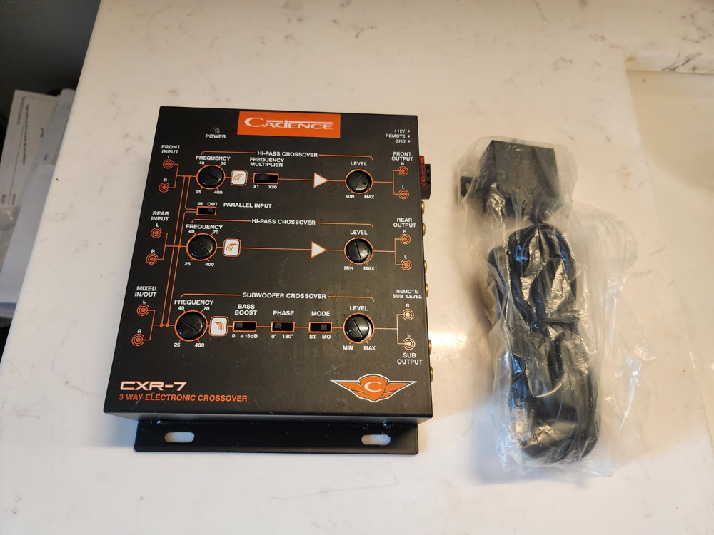 Cadence CXR-7 three way crossover unit
