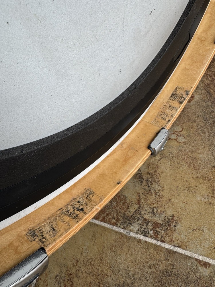 Gretsch Renown Maple Cherry Burst Drum Set