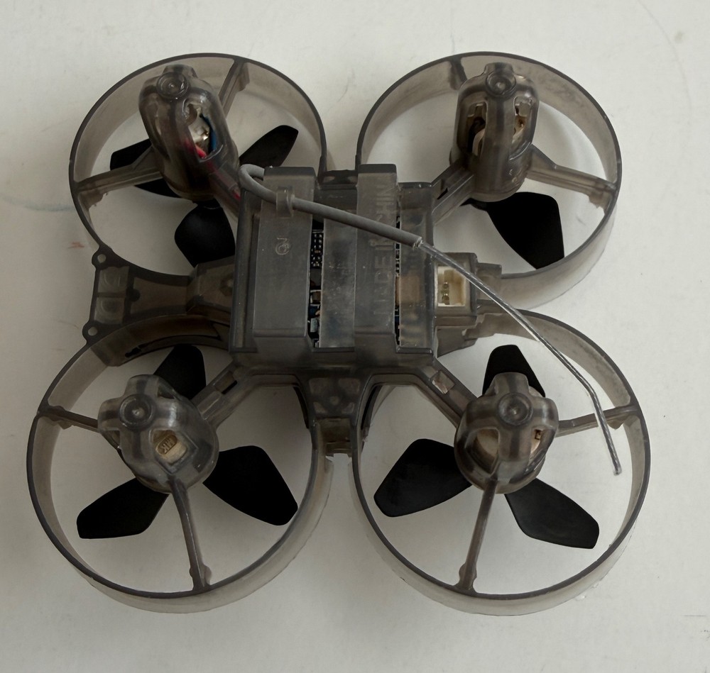 Eachine E012 Micro quadcopter drone