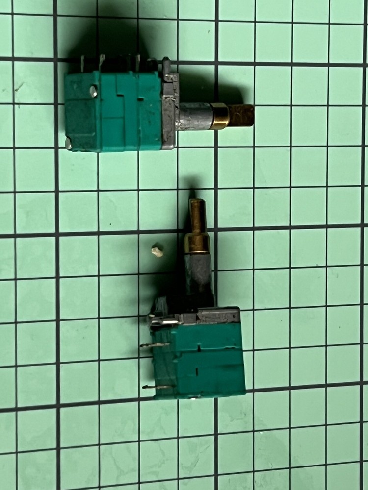 variable resistor 10K W/switch (4pcs)ALPS