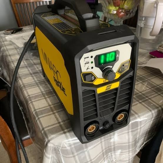 Esab 180i Pro ROGUE Clean!! Very Little Use!!