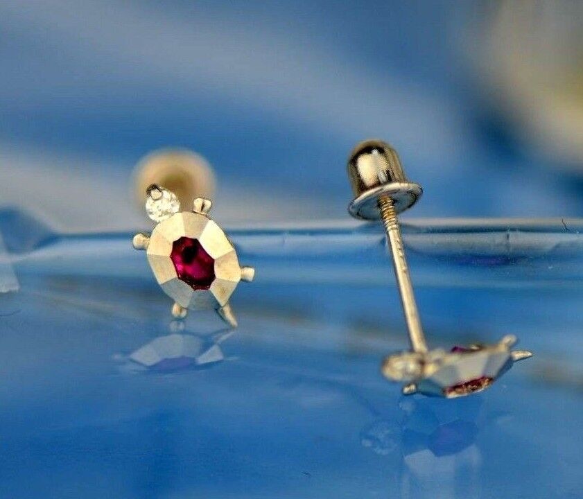 14k Yellow or White Gold Turtle CZ Stud Earring