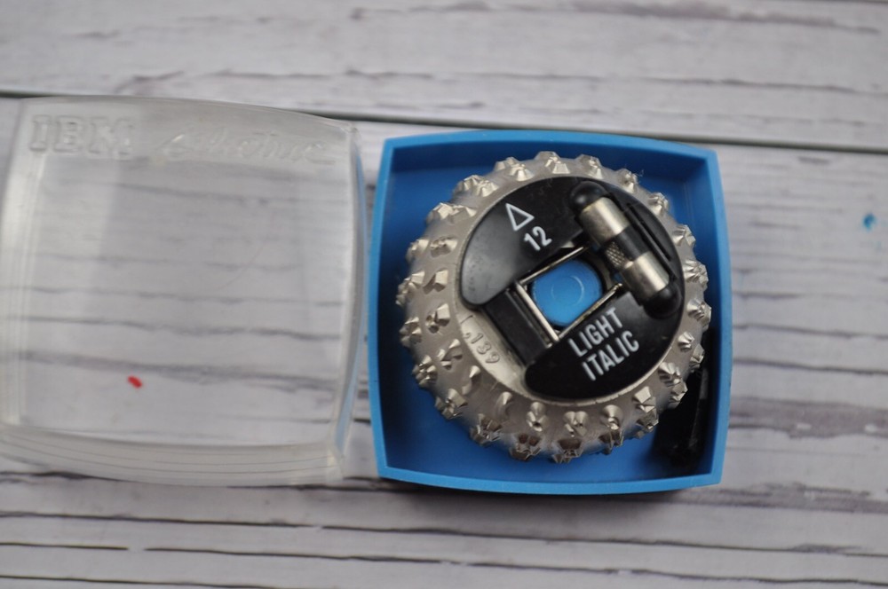 IBM Electric Typewriter Elements Ball Light Italic