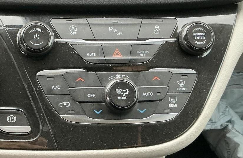 Temperature Control Front 3 Zone Temperature Control Fits 18-20 PACIFICA 865534