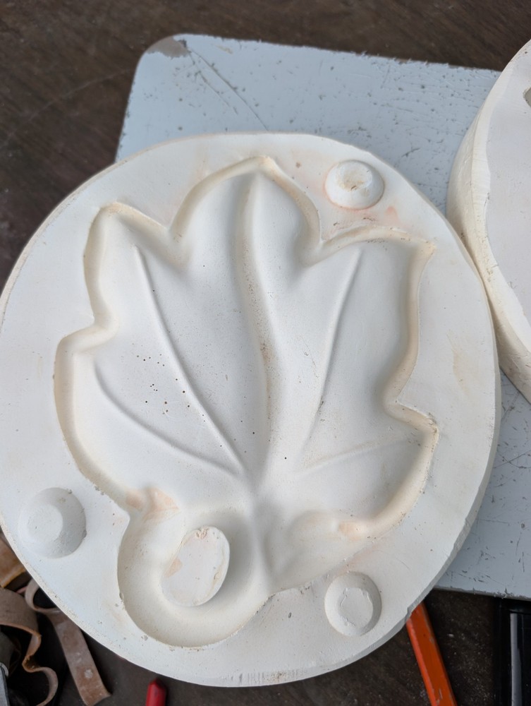 Leaf Dish Vintage Slip Casting Ceramic Mold