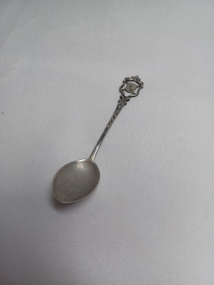 ANTIQUE Karo 800 SILVER SOUVENIR SPOON *missing Crest*
