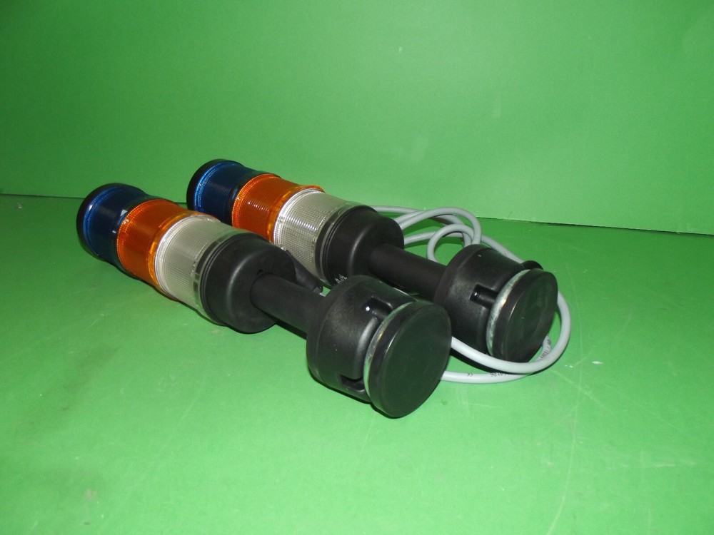 Siemens 8WD4408-0AD stack light + Cable + Connector