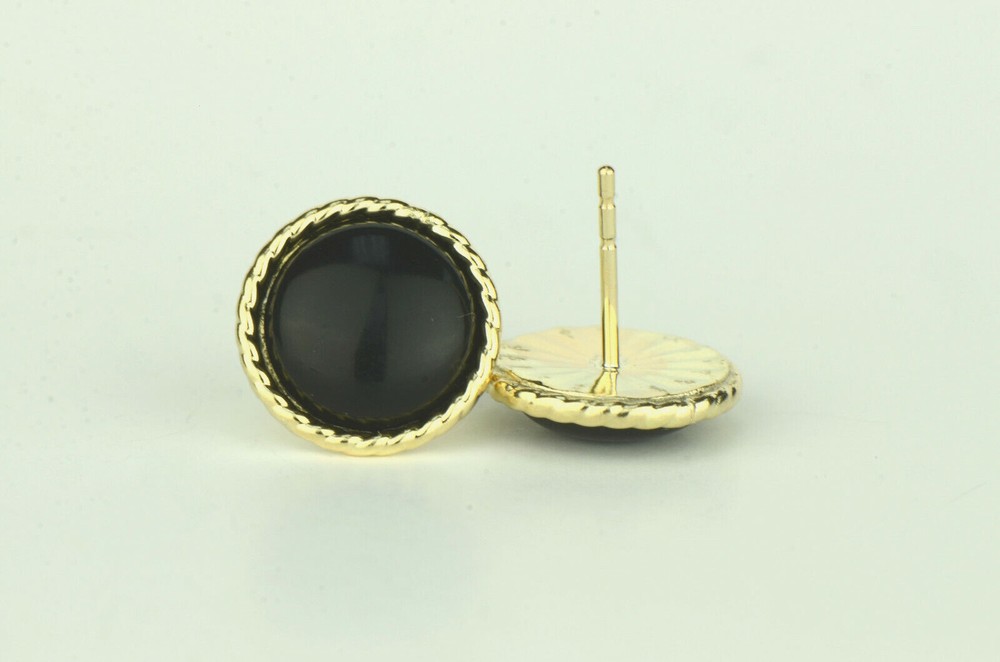 14K Yellow or White Gold Flat Stud Earrings