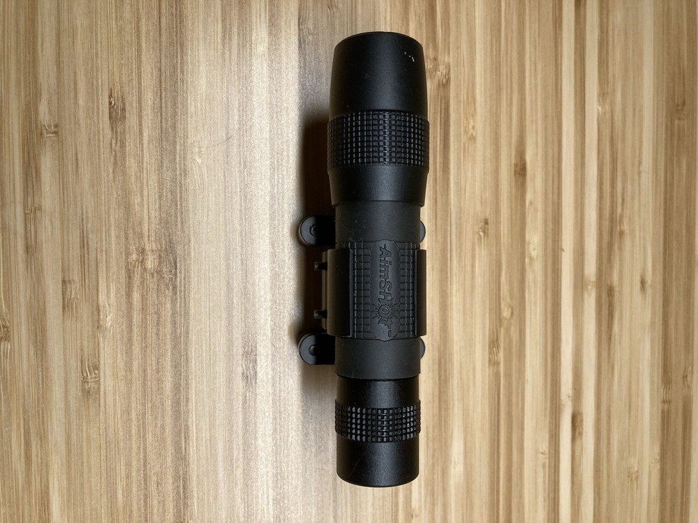 Aimshot Flashlight With Rifle Barrel Mount