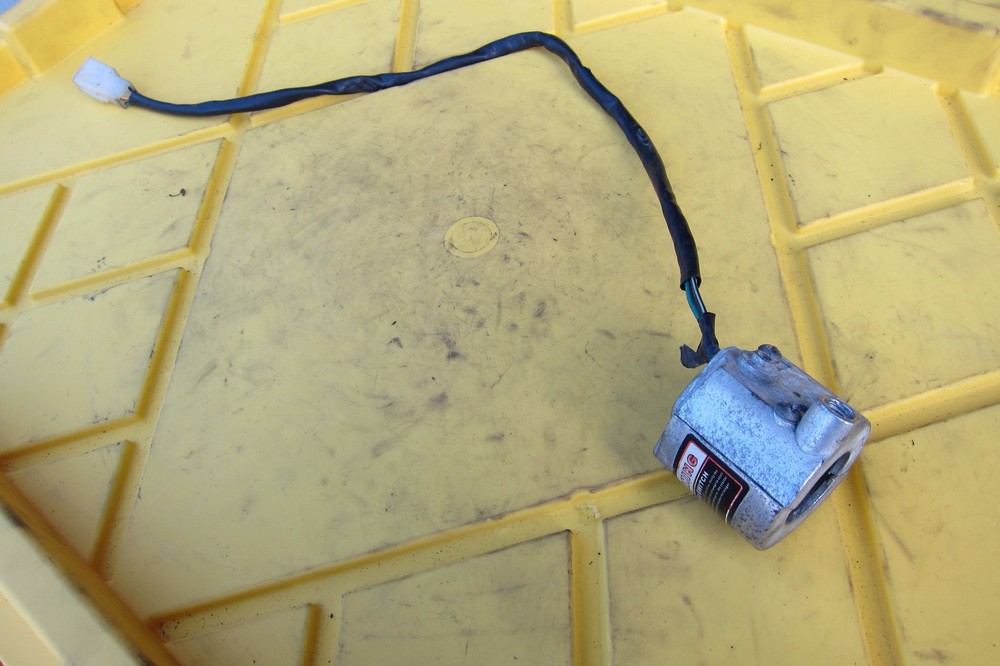 2009 PUMA 50 SCOOTER RIGHT HANDLEBAR SWITCH