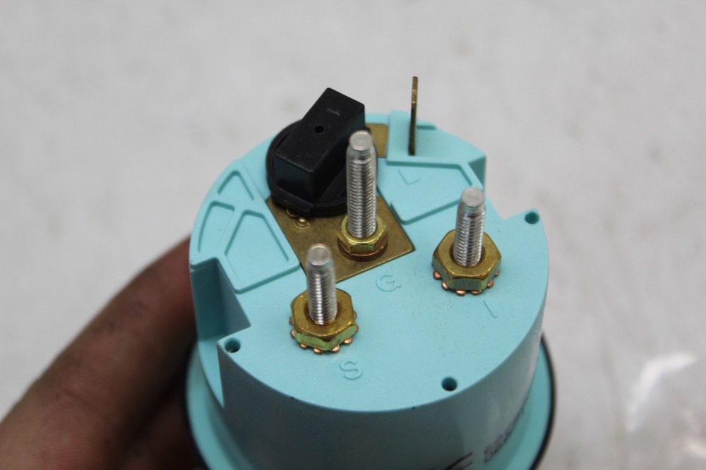 DETWILER TRIM GAUGES