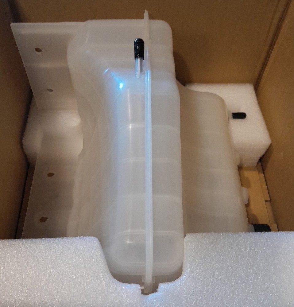 INTERNATIONAL 9400I RADIATOR OVERFLOW TANK