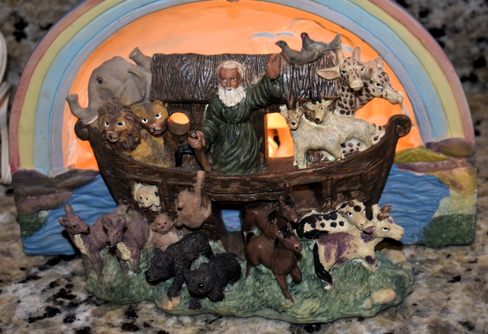 Noah's Ark Tabletop Nightlight