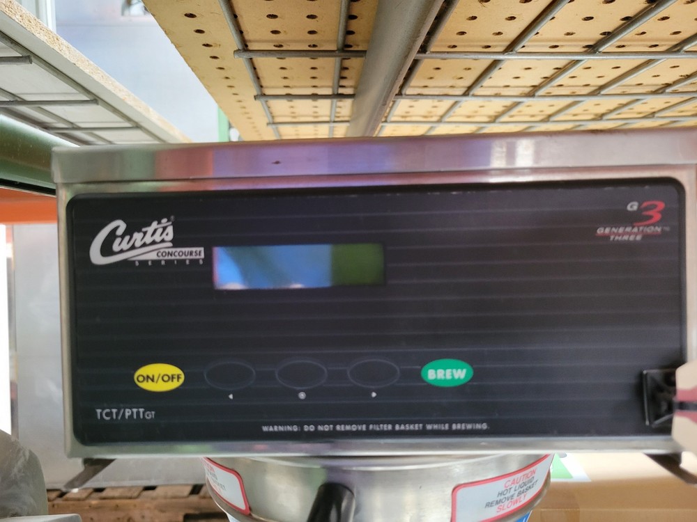 Used Curtis PTT3 Single Tea Brewer w/ Digital Programming - 120v