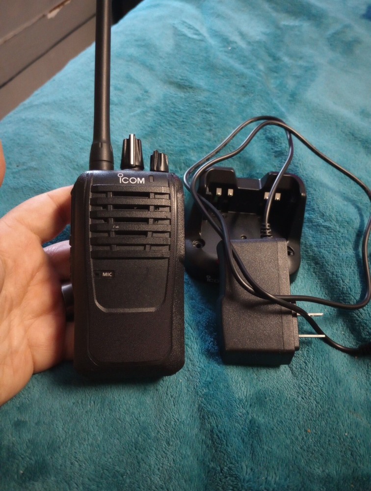 Icom V3mr Radio