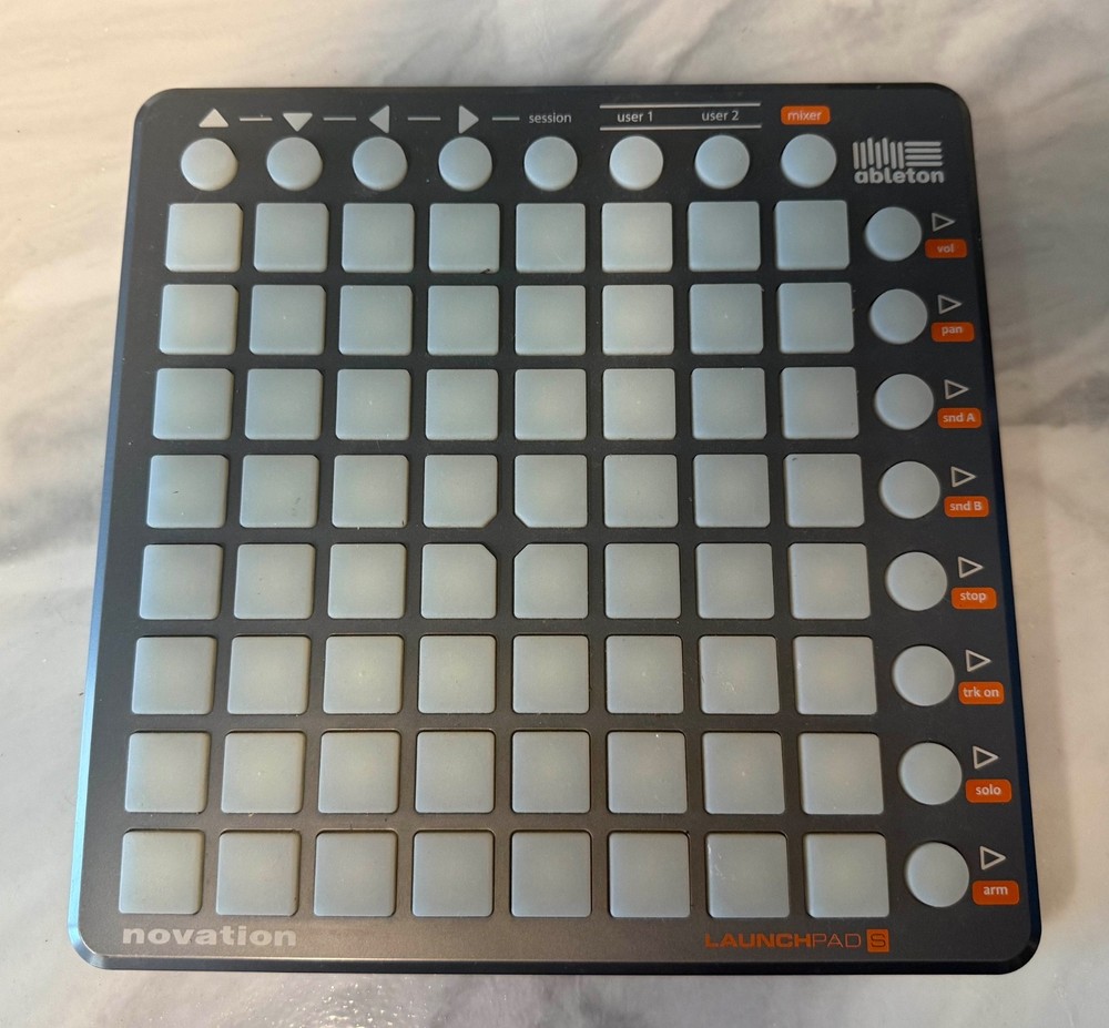 Novation Launchpad S USB MIDI Controller - 64-Pad Grid for Ableton Live - Tested