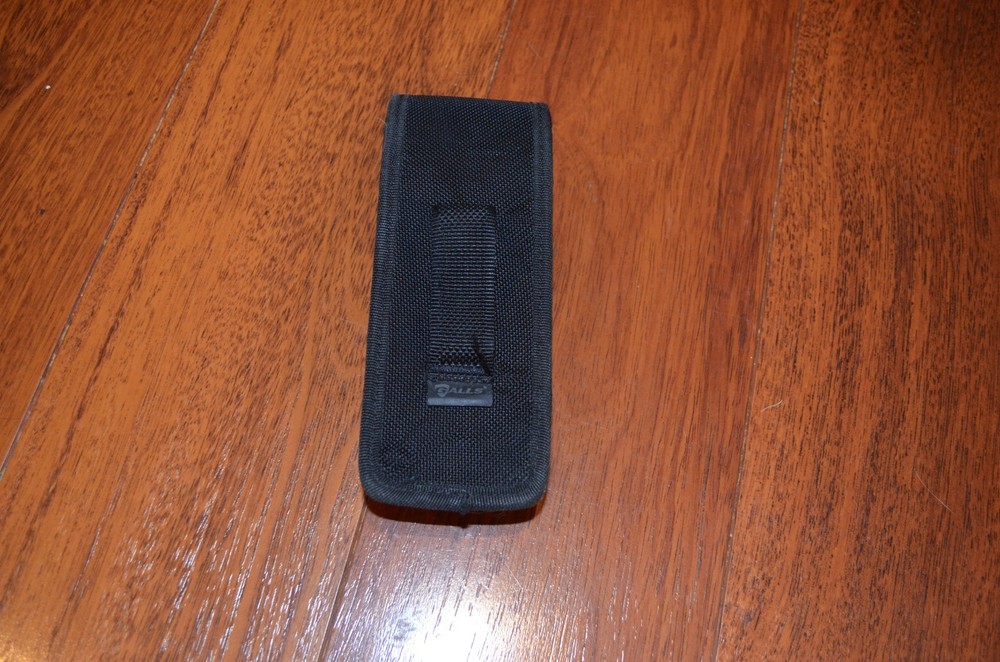 Galls Molded Nylon Light Holder