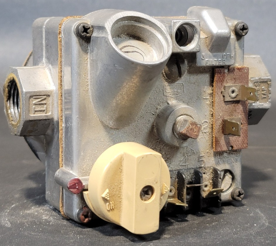 Bryant Payne 646A-X Gas Valve 301273-705