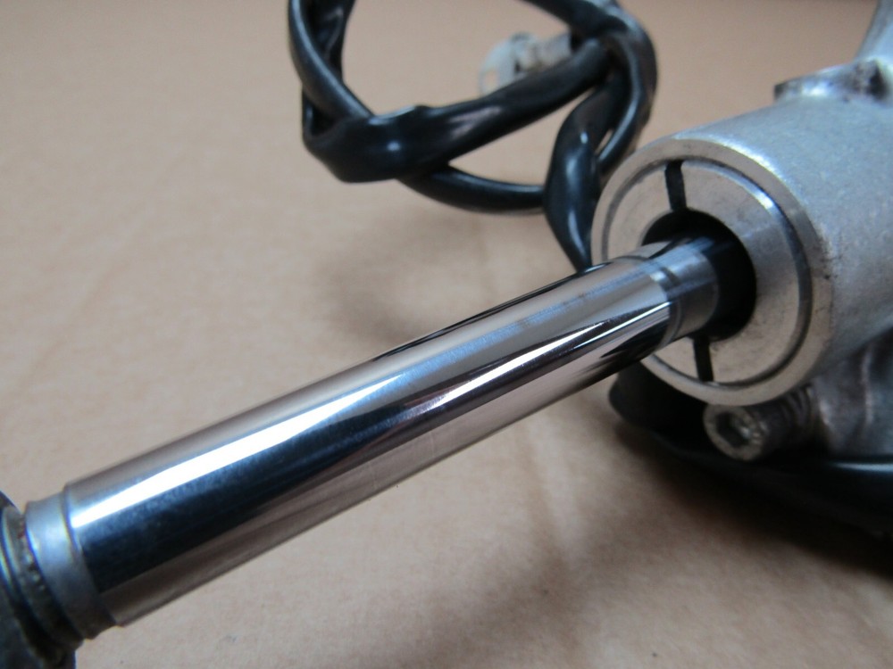 Yamaha YZF-R1 2009 steering damper (14586)