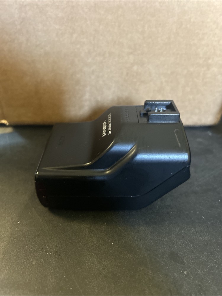 Minolta Maxxum 2000i Flash Shoe Mount