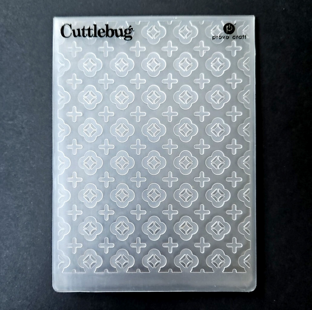 MORROCAN SCREEN Cuttlebug Embossing Folder 4¼"×5¾" Boho Texture Crosses um291