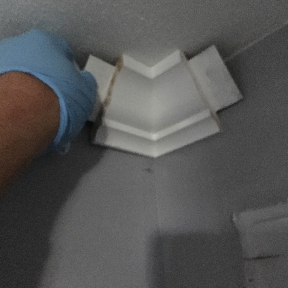 Crown Moulding inside Corner Blocks made from wood 3 pack (pine)