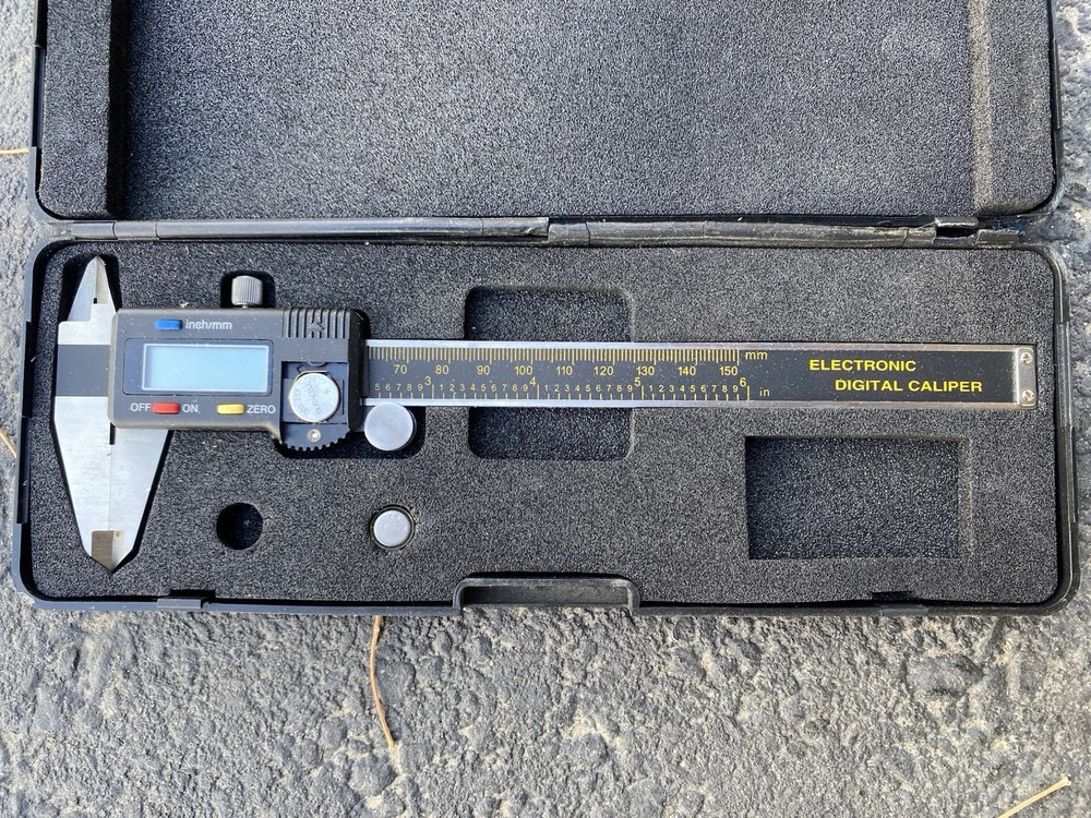 Electronic Digital Caliper O-150mm