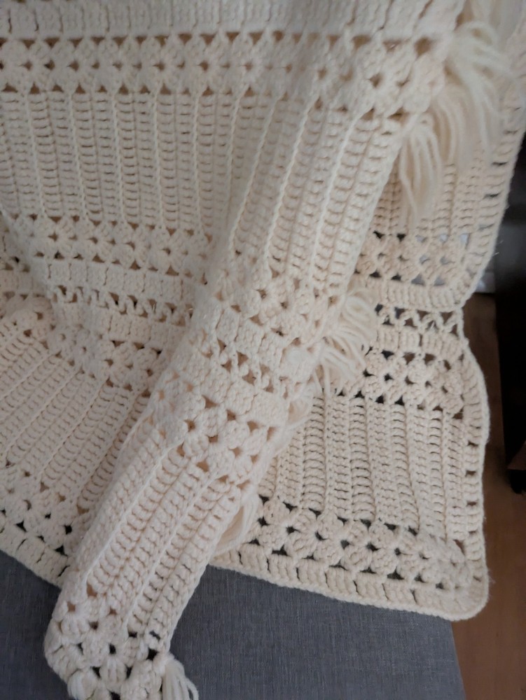 Vintage Cottage Core Throw