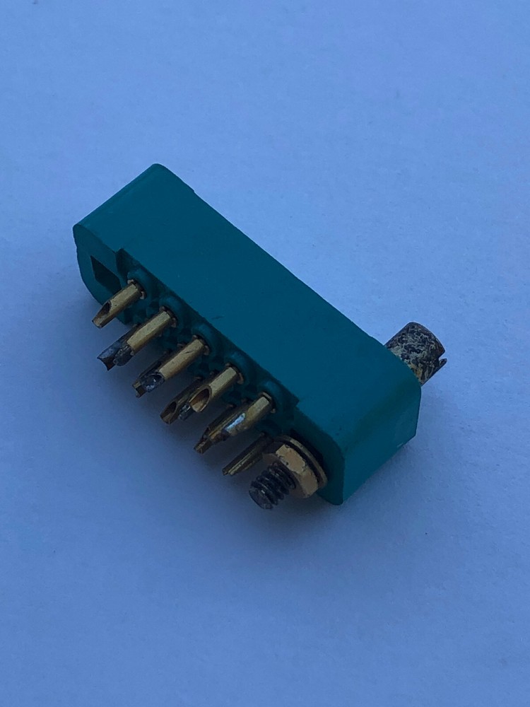 Continental 14-20S Connector Receptacle 14-Pin