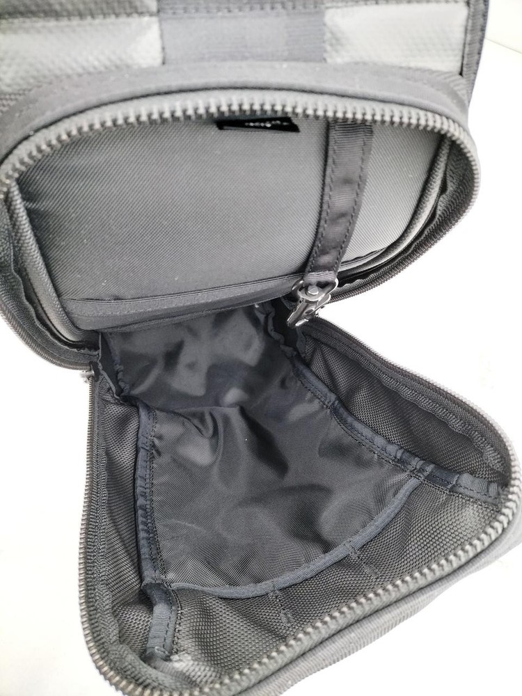 Porter Blk One Shoulder