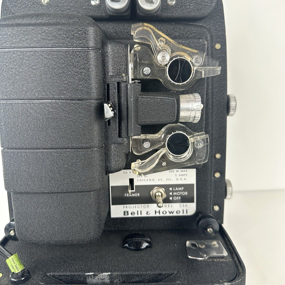 Vintage Bell & Howell Model 256 Autoload 8mm Portable Projector Tested Working