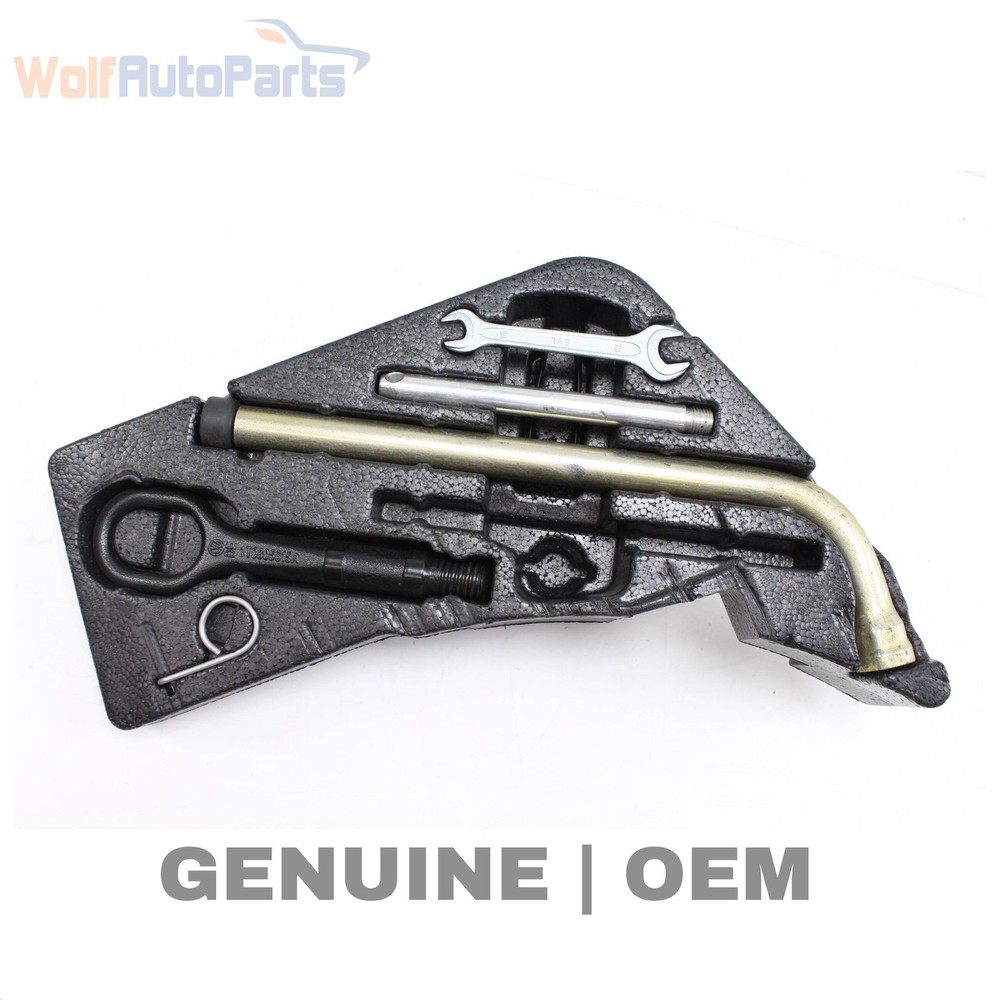 2007-2009 AUDI Q7 - TOOL KIT 4L0012113C