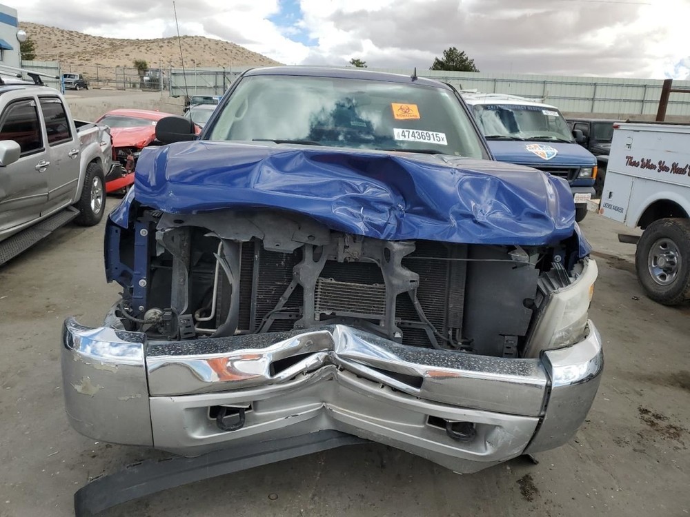 Passenger Right Front Spindle/Knuckle Fits 07-14 ESCALADE 2503230