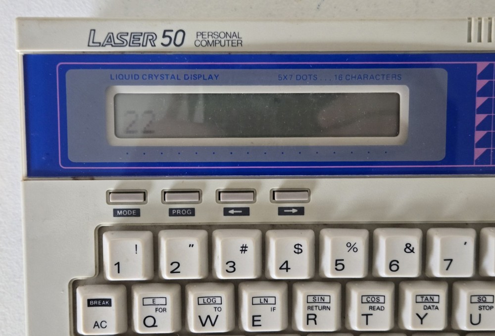1985 Laser 50 Personal Computer *POWERS ON* in Box w/ Manual + Foam + Brouchures
