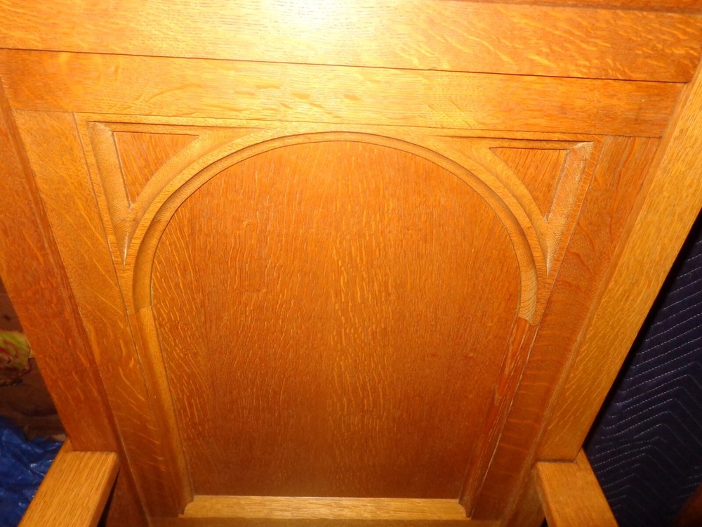 2 ANTIQUE SOLID OAK KING & QUEEN THRONE CHAIRS EXTRA LARGE BEAUTIFUL CONDITION