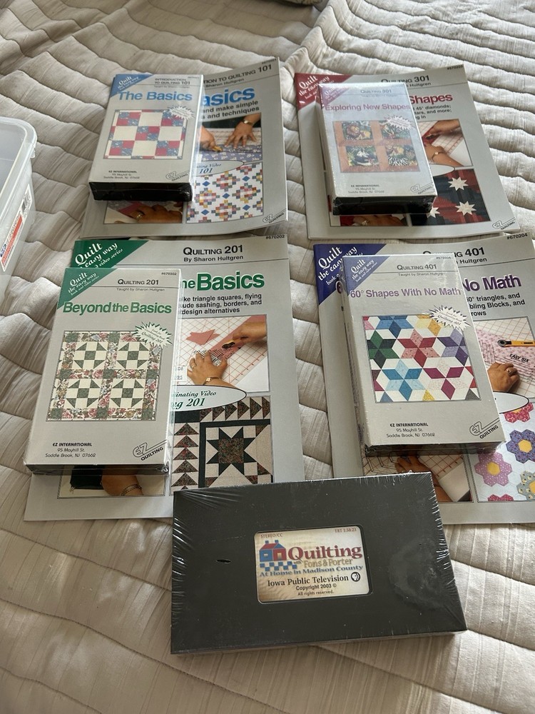 Quilting Beginners Instructional Tools Includes 5 VHSs And 4 Matching Booklets