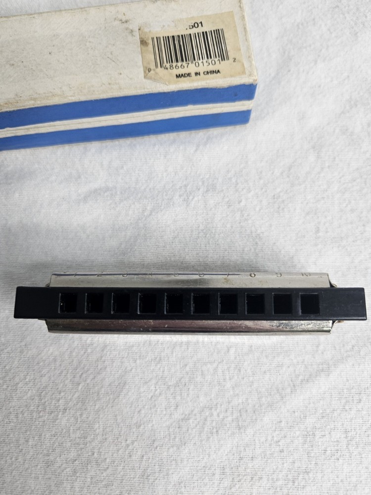 BLUESBAND HOHNER INTERNATIONAL HARMONICA With Box