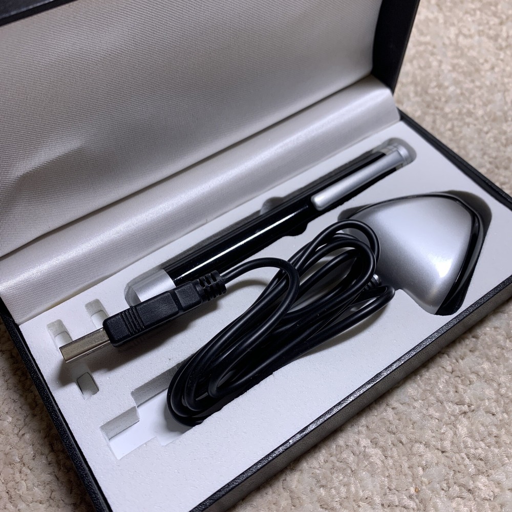 Used Radvision Wireless Laser USB Representation Remote Pointer In Case