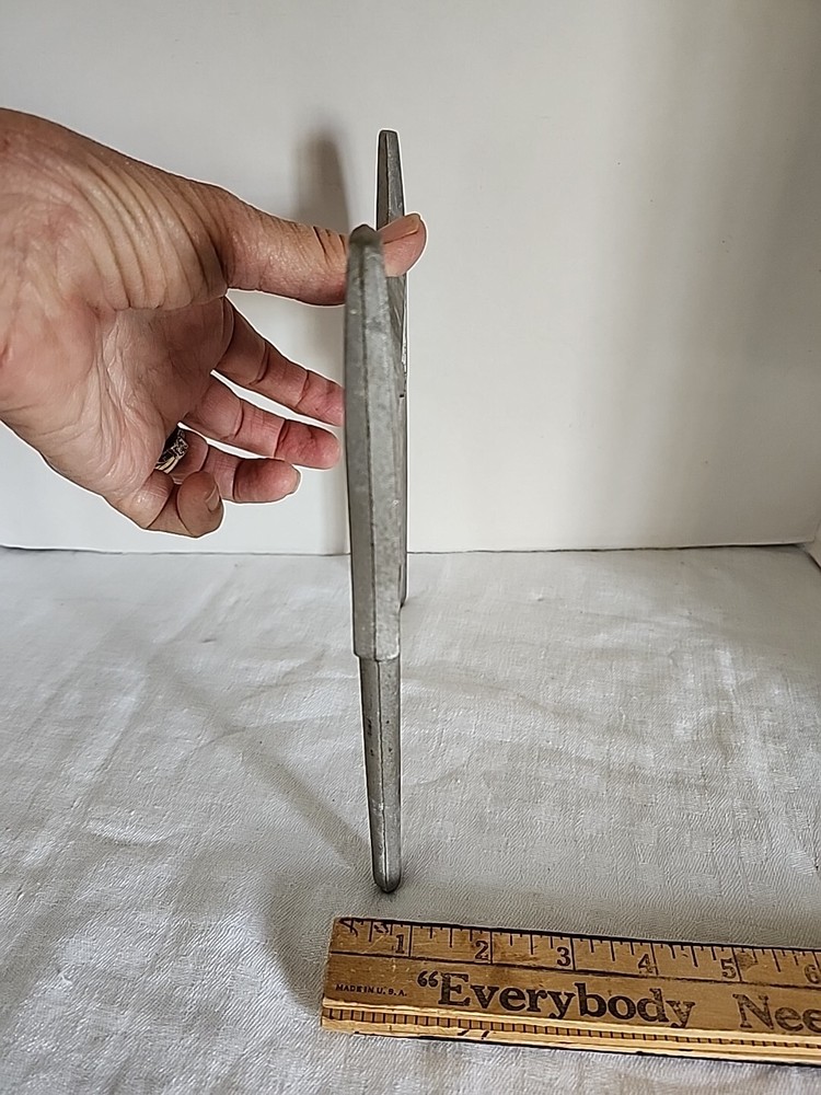 CAST ALUMINUM ADV. CUST. APPRC. GIFT;"BOOT SCRAPER;"TRIPOLI FARM PROD. INC,"