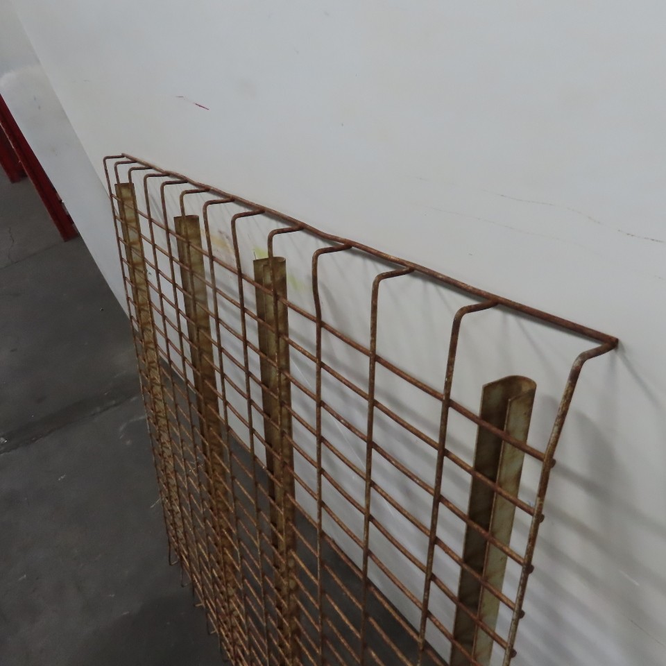 48" x 48" 4 Channel Double Waterfall Pallet Rack Wire Decking USED