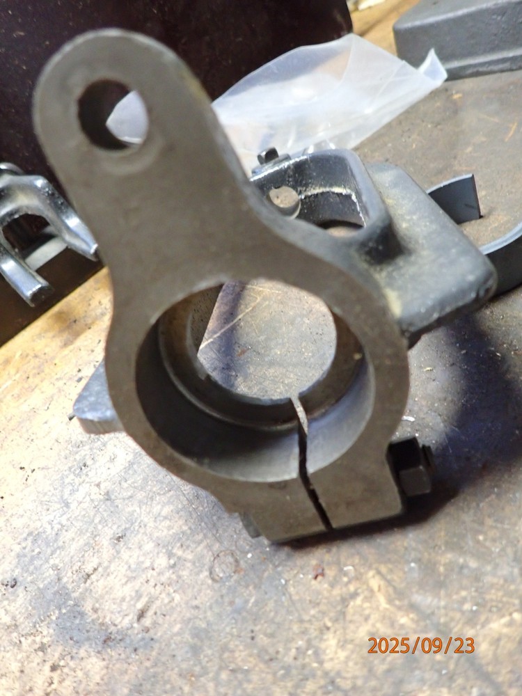 LATER CRAFTSMAN DRILL PRESS MORTISE ATTACHMENT SET